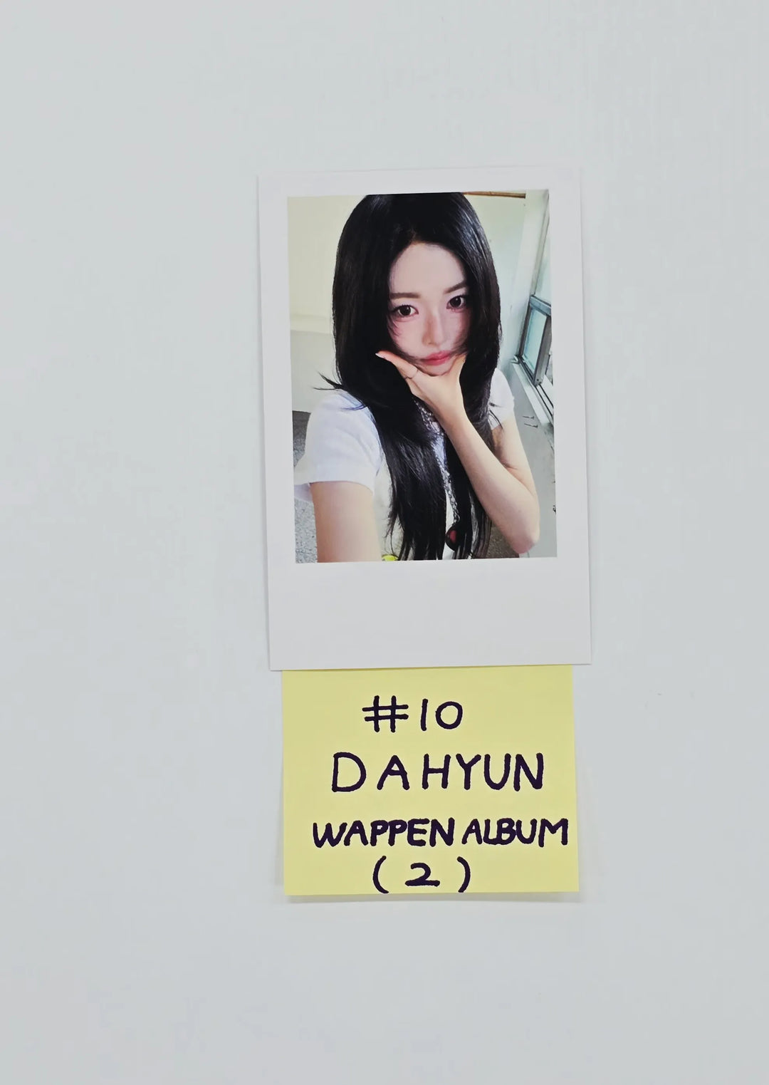 TripleS "LOVE&amp;POP pt.1" - Official Polaroid type Photocard (Wappen Album) [26.06.02]