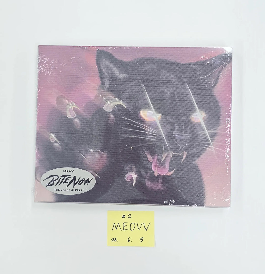 MEOVV "BITE NOW" - Album with Hand Autographed(Signed) Folded Poster [26.06.05]