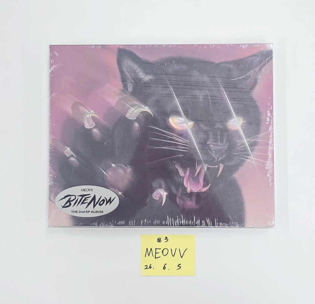 MEOVV "BITE NOW" - Album with Hand Autographed(Signed) Folded Poster [26.06.05]