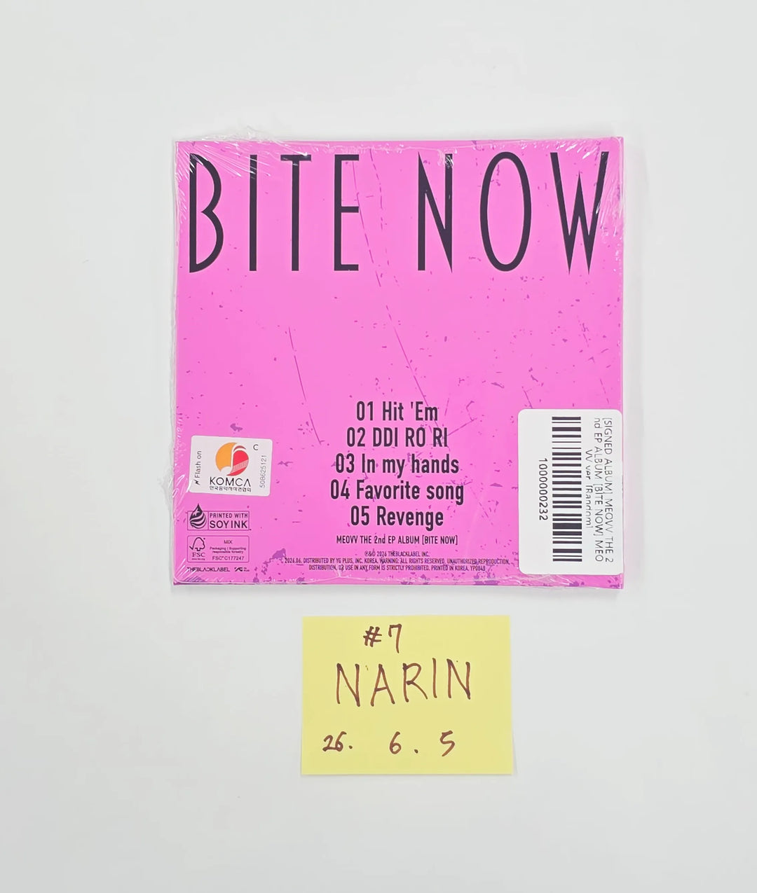 MEOVV "BITE NOW"  - Hand Autographed(Signed) Album [26.06.05]