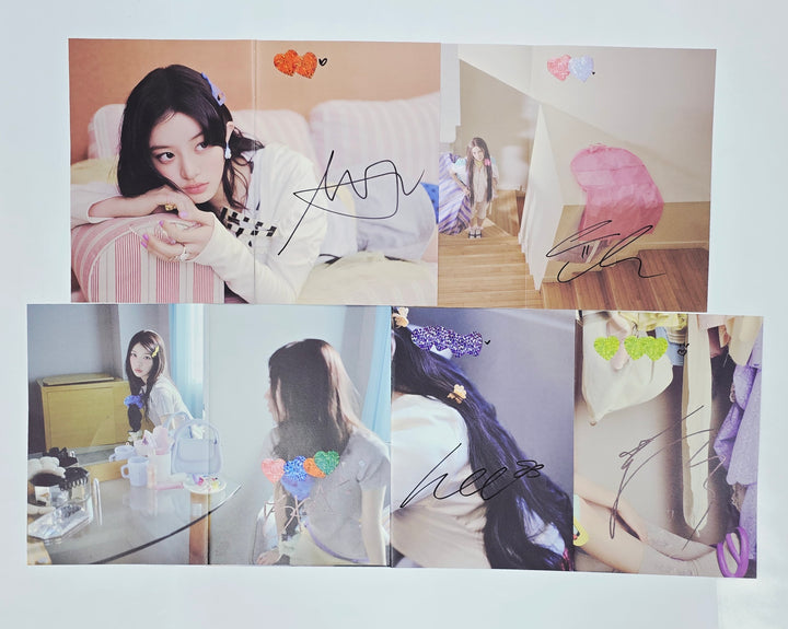 ILLIT "MAMIHLAPINATAPAI" - Album A Cut Page From Fansign Event Album [26.06.05]