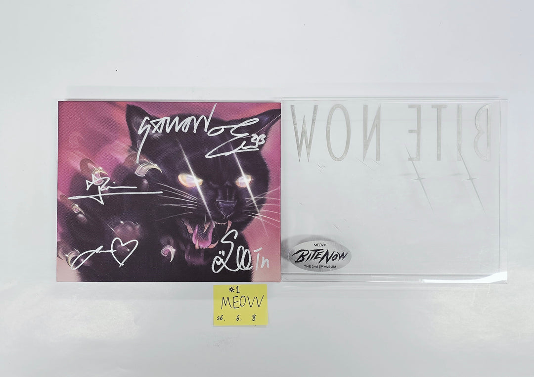 MEOVV "BITE NOW"  - Hand Autographed(Signed) Promo Album [26.06.08]