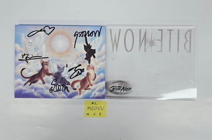MEOVV "BITE NOW"  - Hand Autographed(Signed) Promo Album [26.06.08]