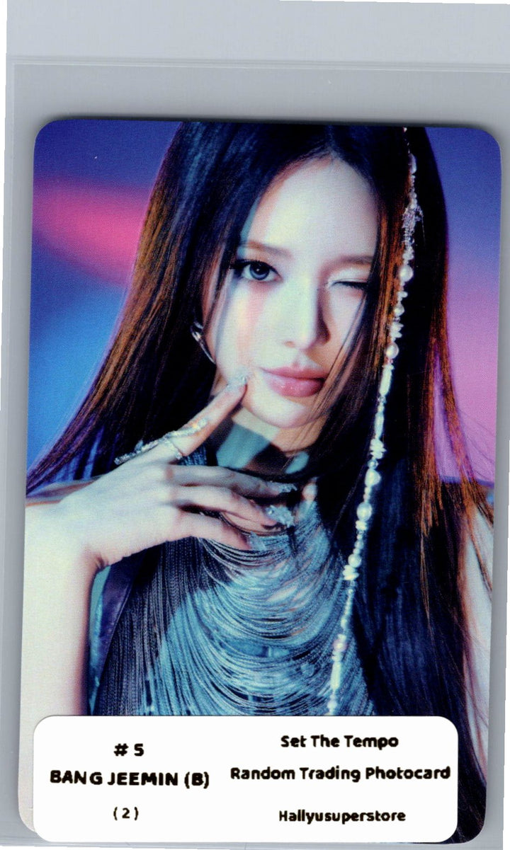 IZNA "SET THE TEMPO" - POP-UP Store Random Trading Photocard (B Ver.) [26.06.09]