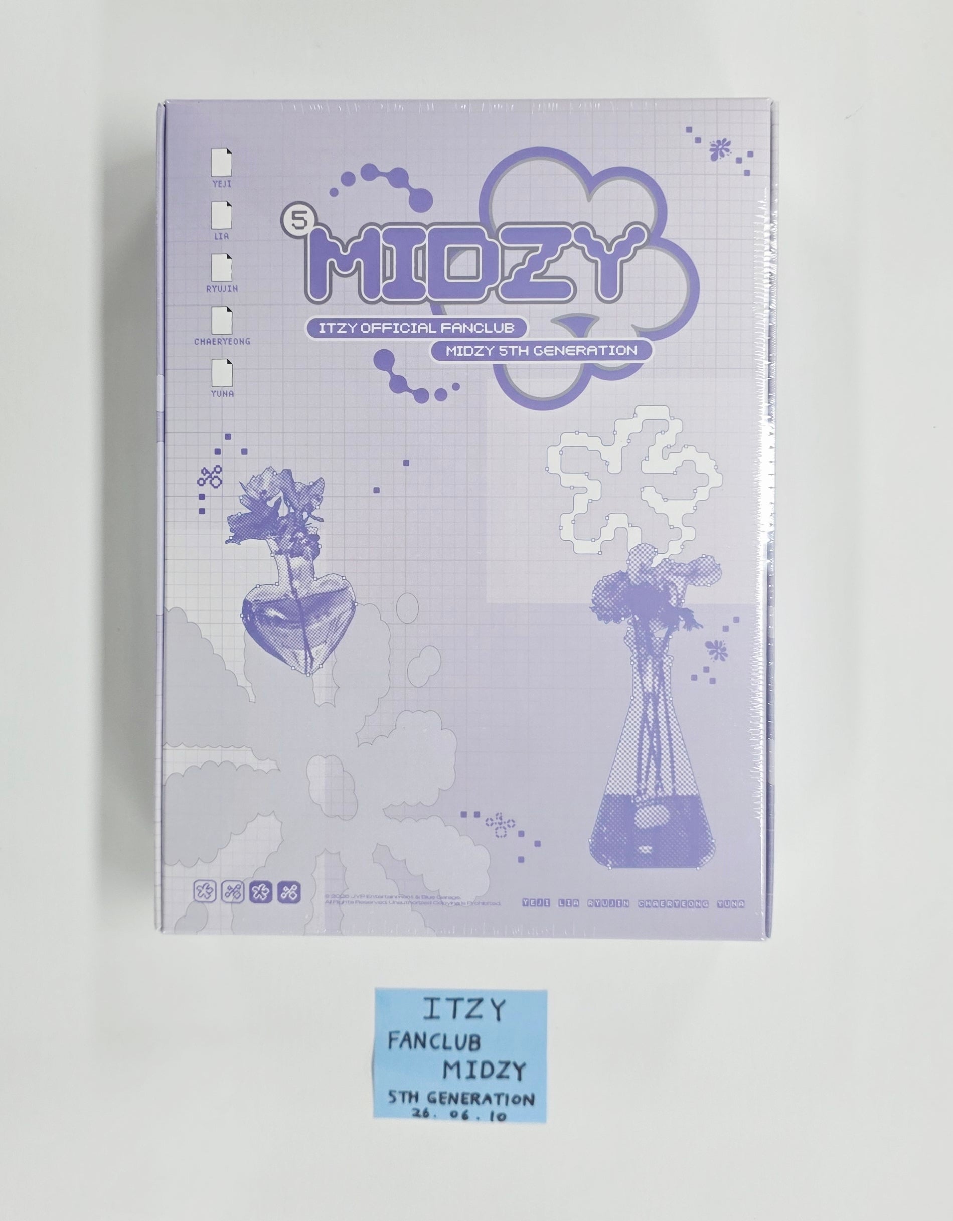 ITZY - HALLYUSUPERSTORE