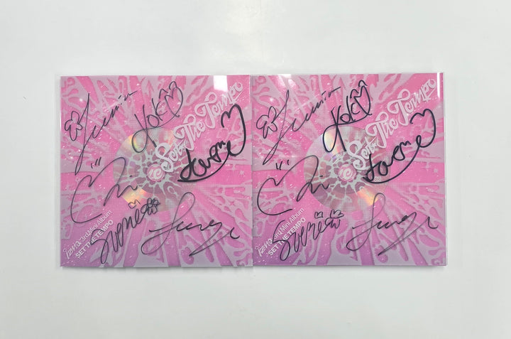 IZNA "SET THE TEMPO" - Hand Autographed(Signed) Promo Album [26.06.11]