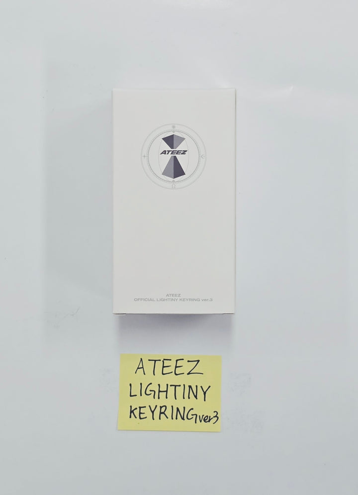 ATEEZ - OFFICIAL LIGHT STICK KEYRING ver.3 [26.06.11]