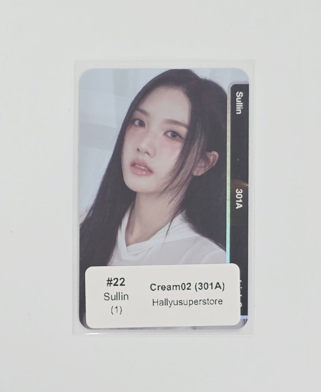 TripleS "LOVE&amp;amp;POP pt.1" - Official Objekt Music Album Photocard [26.06.12] (Restocked 6/18)