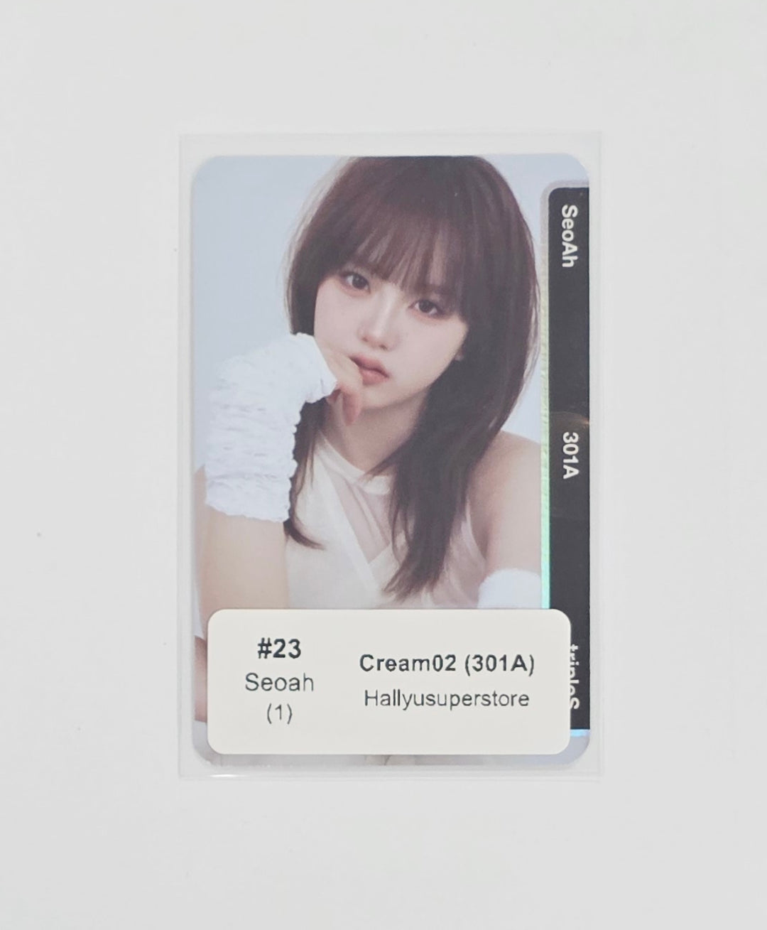 TripleS "LOVE&amp;amp;POP pt.1" - Official Objekt Music Album Photocard [26.06.12] (Restocked 6/18)