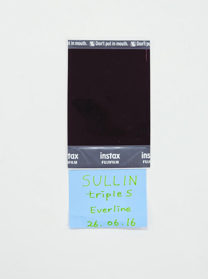 SULLIN (of TripleS) - Hand Autographed(Signed) Polaroid [26.06.16]