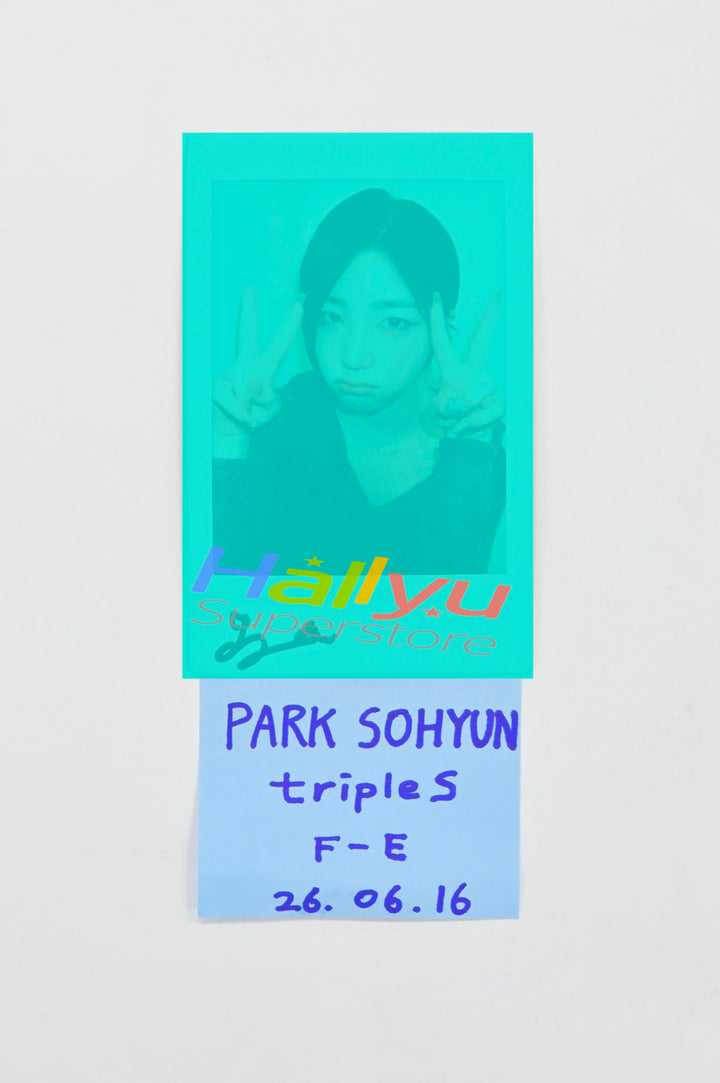 SOHYUN (of TripleS) - Hand Autographed(Signed) Polaroid [26.06.16]