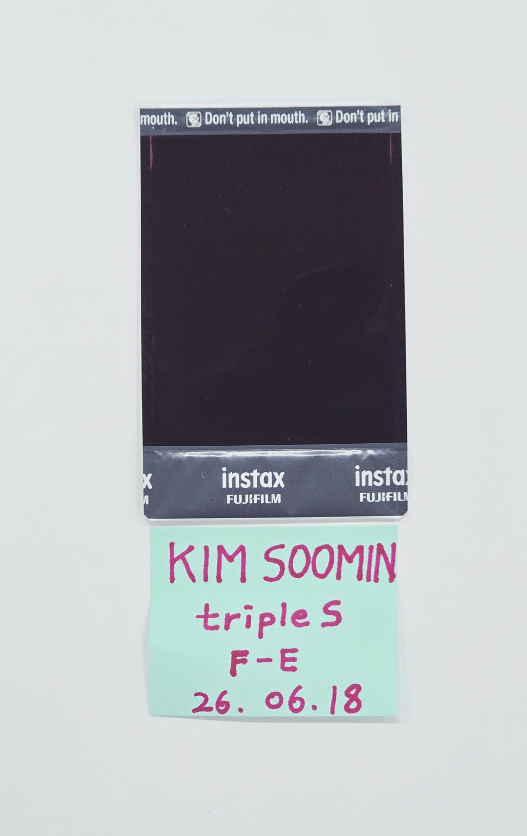 SooMin (of TripleS) - Hand Autographed(Signed) Polaroid [26.06.18]