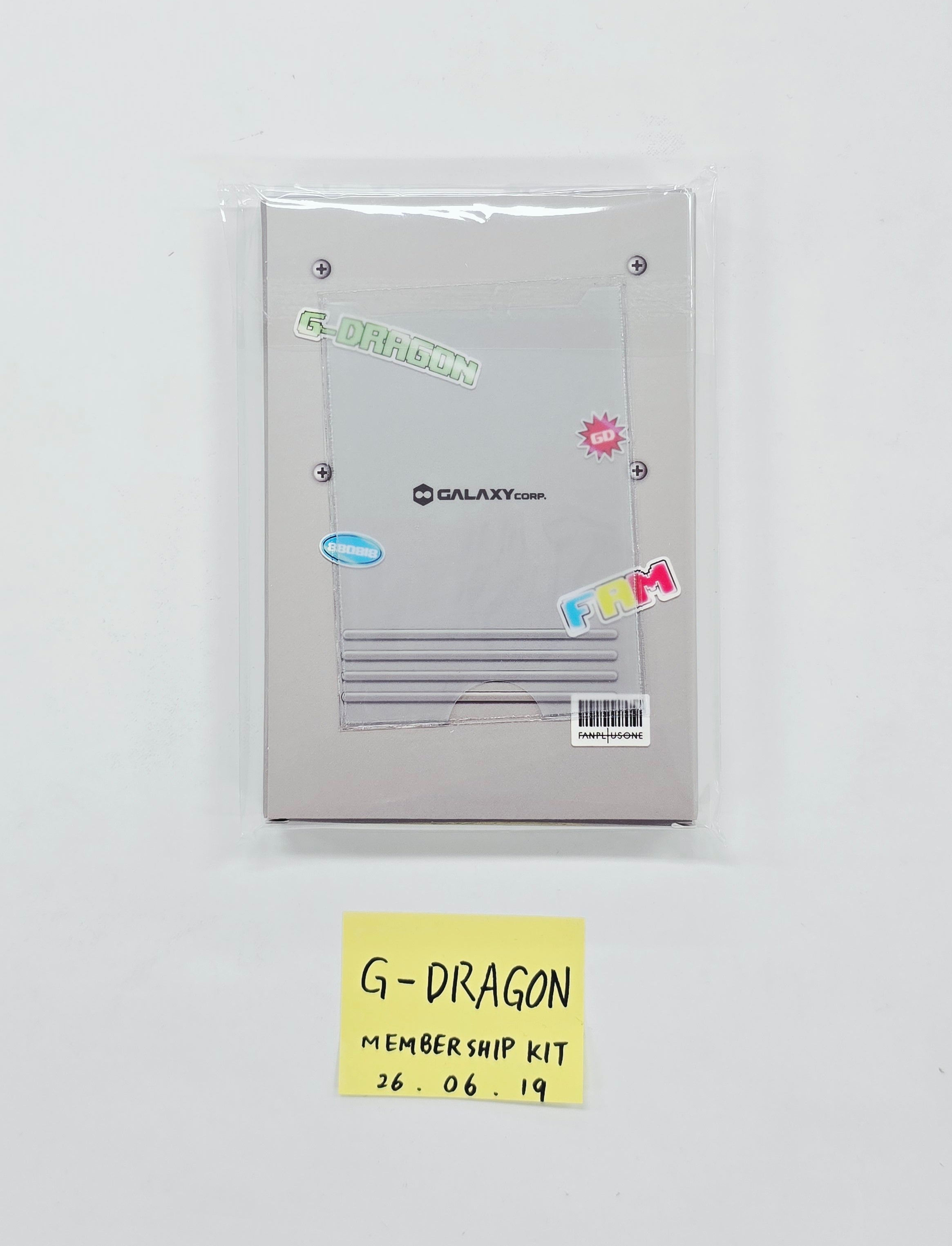 【匿名配送】G-DRAGON 初回限定盤２点セット G-DRAGON - 2nd MEMBERSHIP KIT [26.06.19] – HALLYUSUPERSTORE