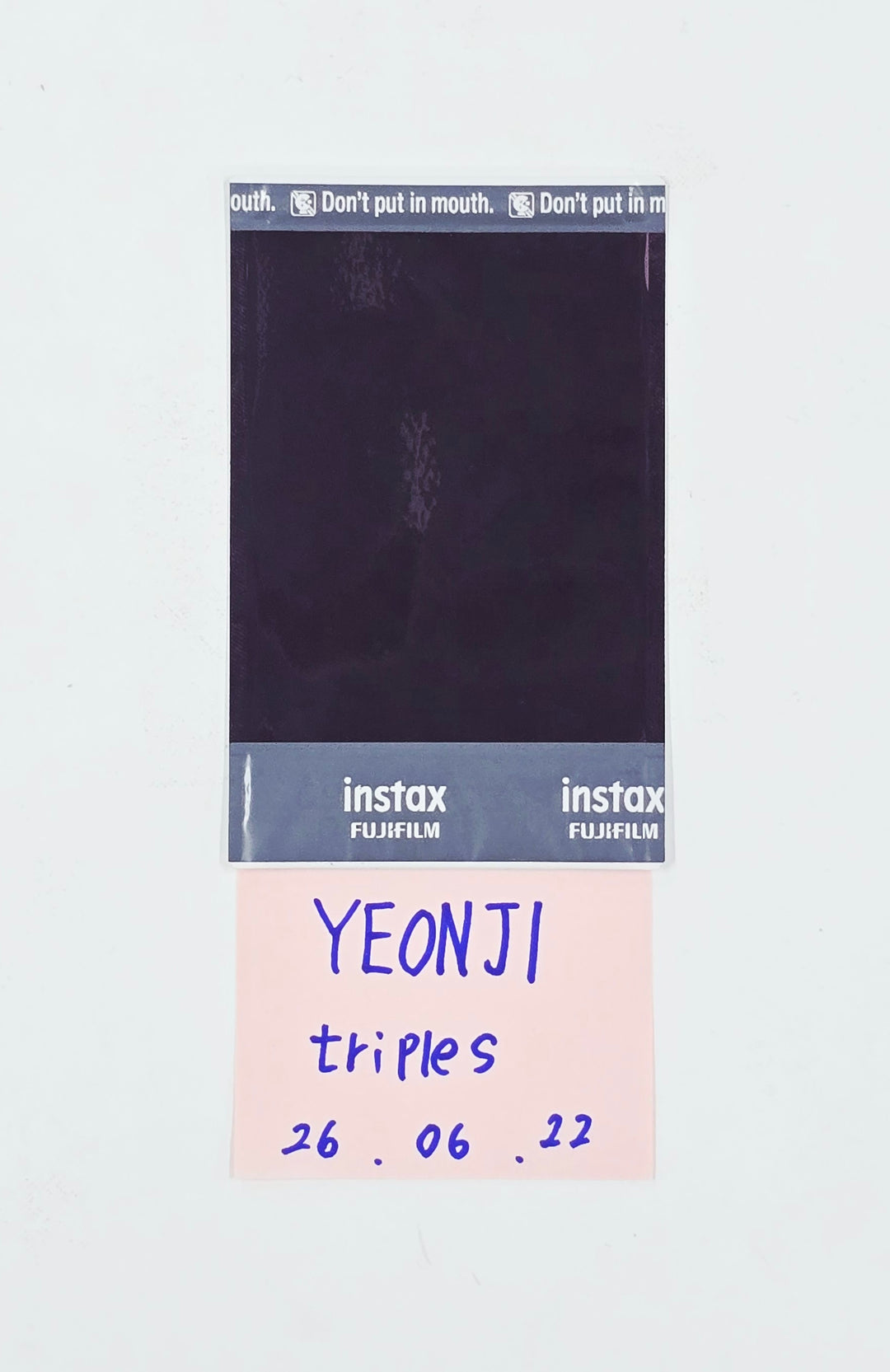 YEONJI (of TripleS) - Hand Autographed(Signed) Polaroid [26.06.22]