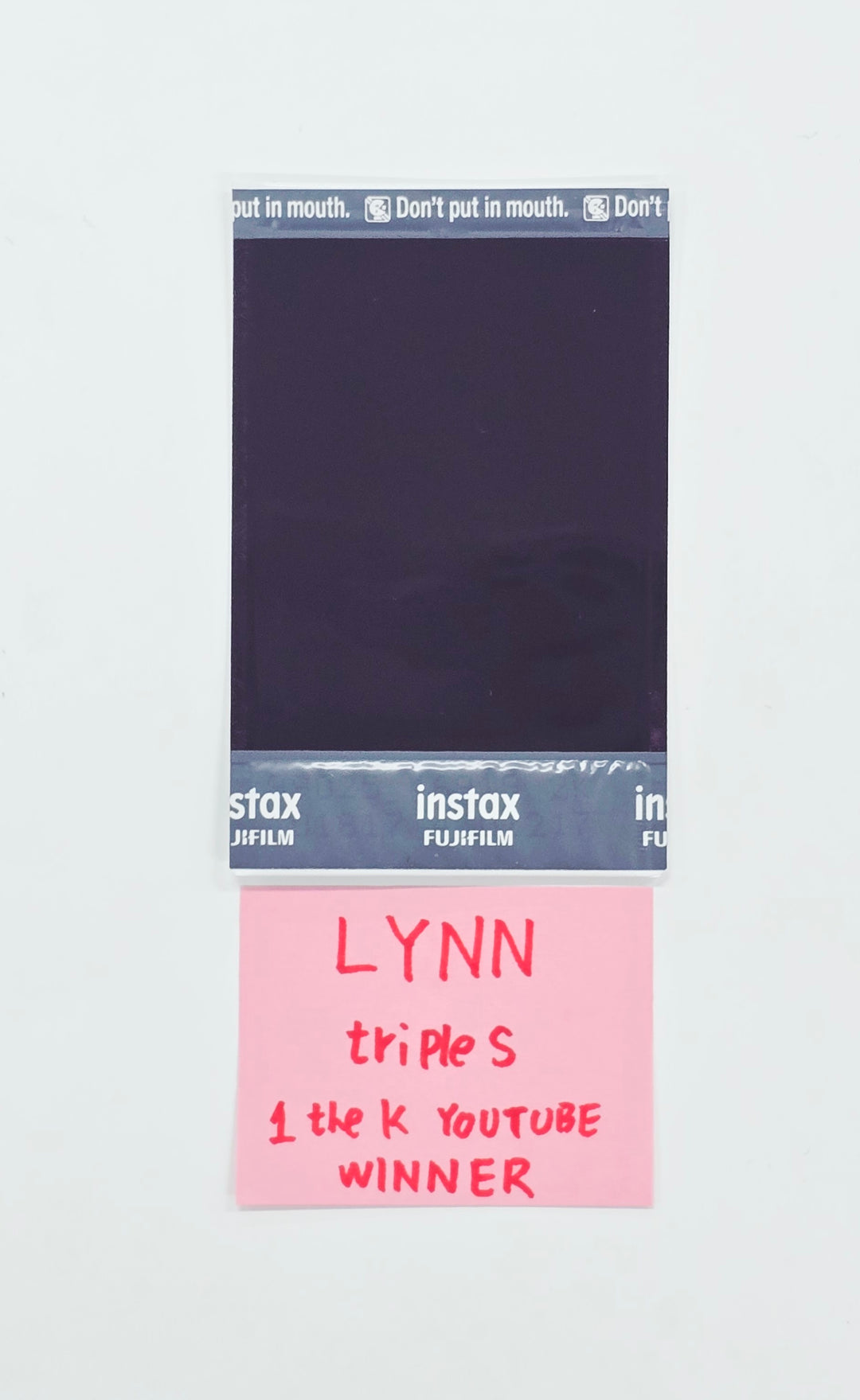 LYNN (of TripleS) - Hand Autographed(Signed) Polaroid [26.06.25]