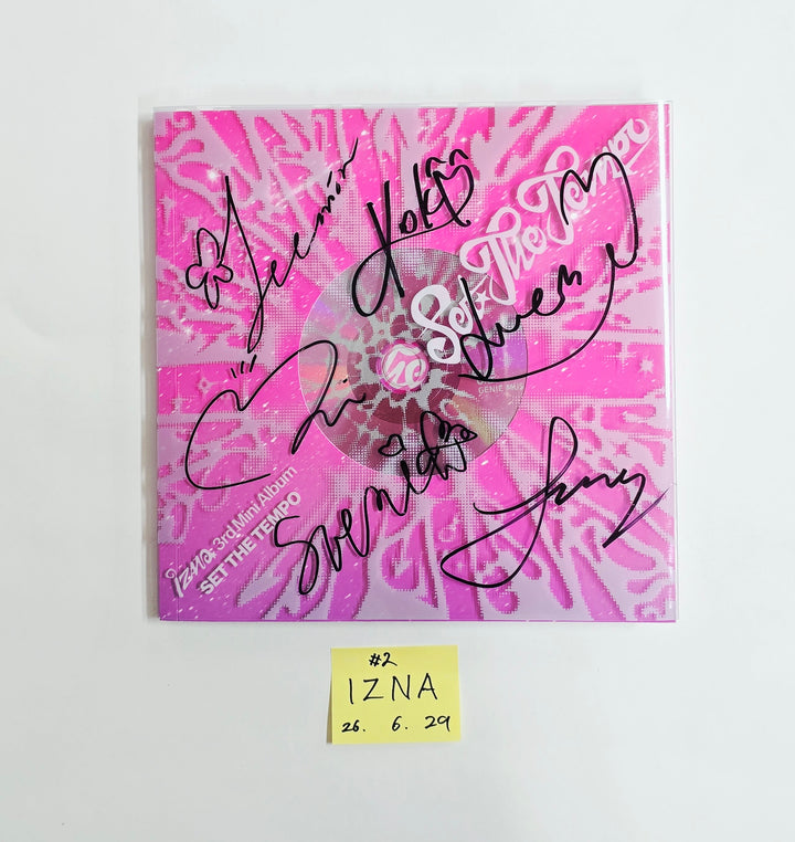 IZNA "SET THE TEMPO" - Hand Autographed(Signed) Promo Album [26.06.29]