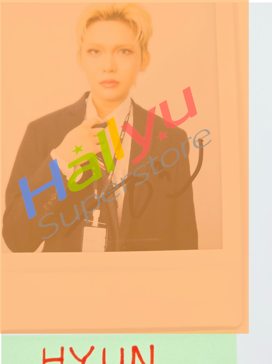 HYUN (of XLOV) - Hand Autograhped(Signed) Polaroid [26.06.29]