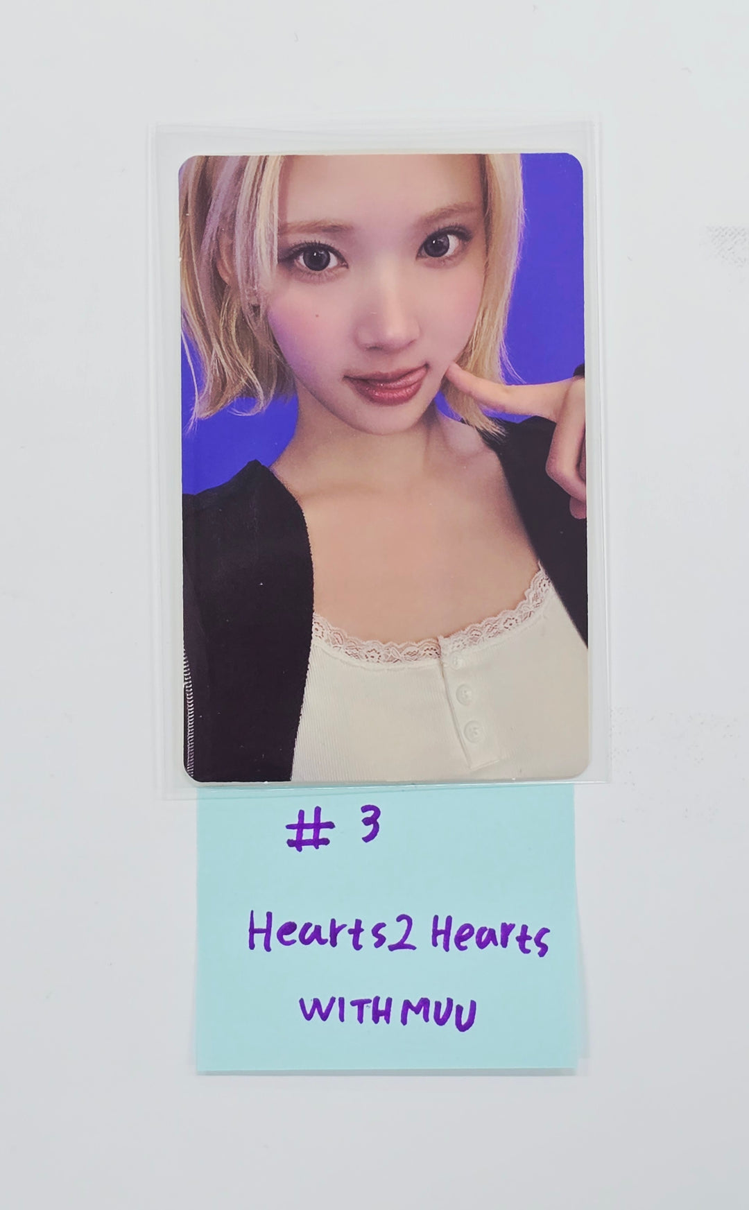 Hearts2Hearts “Lemon Tang” - Pre-Order Benefit Photocard [26.07.01]