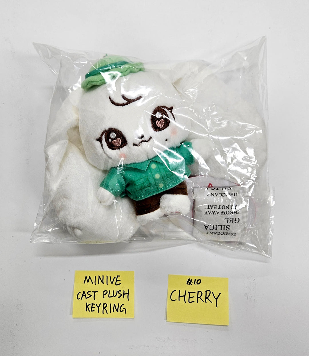 IVE - IVE COLLAB with EVERLAND <ForEVER IVE> POP-UP Store MD (1) [26.07.02]