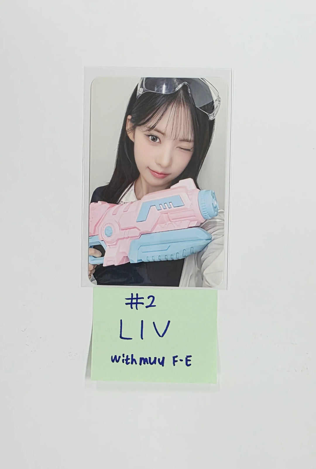 RESCENE "Runaway" - Withmuu Fansign Event Photocard [26.07.02]