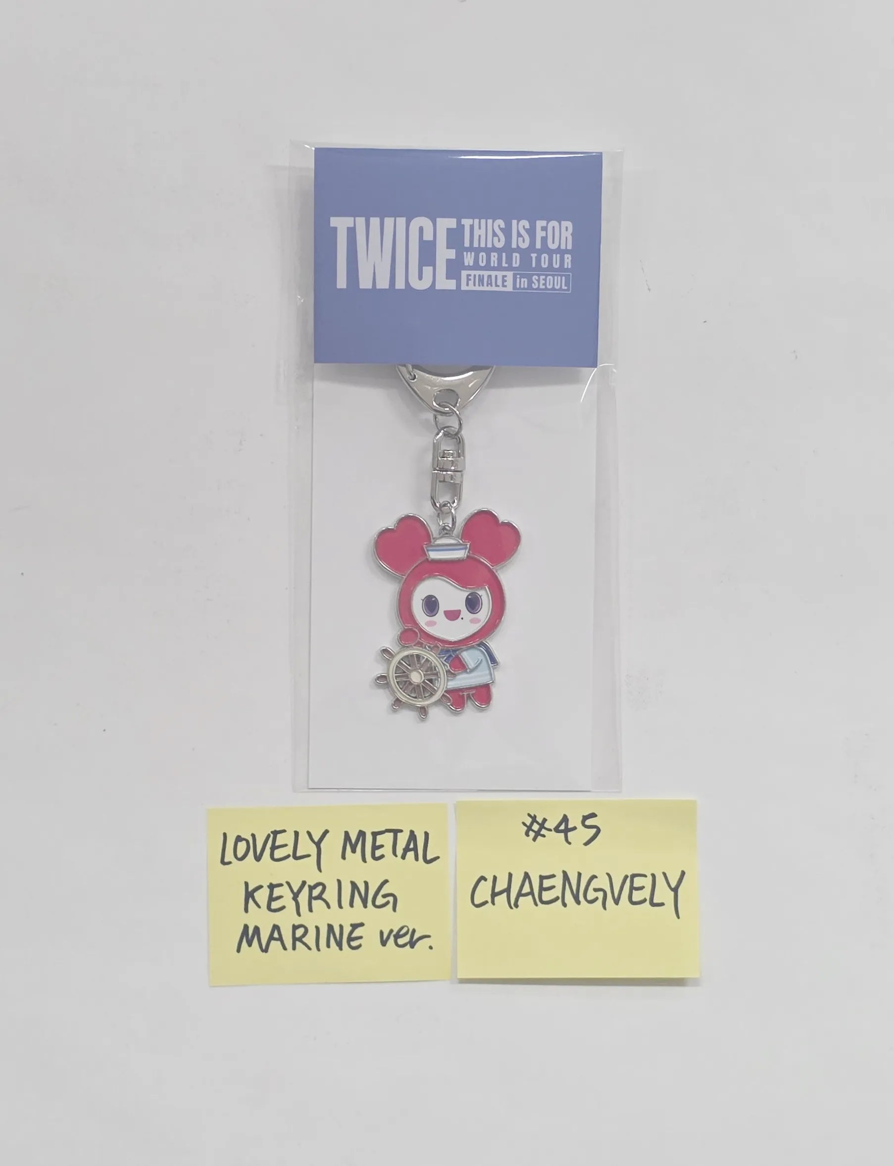 TWICE - WORLD TOUR FINALE in SEOUL POP-UP Store MD (3) [26.07.03