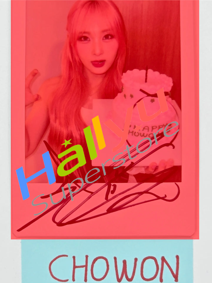CHOWON (of ICHILLIN) - Hand Autographed(Signed) Polaroid [26.07.06]