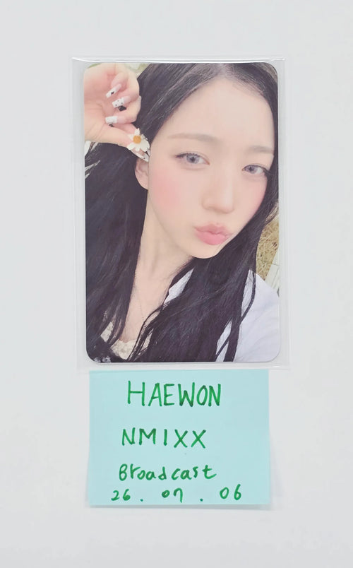 HAEWON (of NMIXX) "Heavy Serenade" - Broadcast Photocard 2nd week [26.07.06]