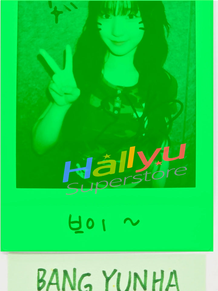 YUNHA (of UNIS) - Hand Autographed(Signed) Polaroid [26.07.07]