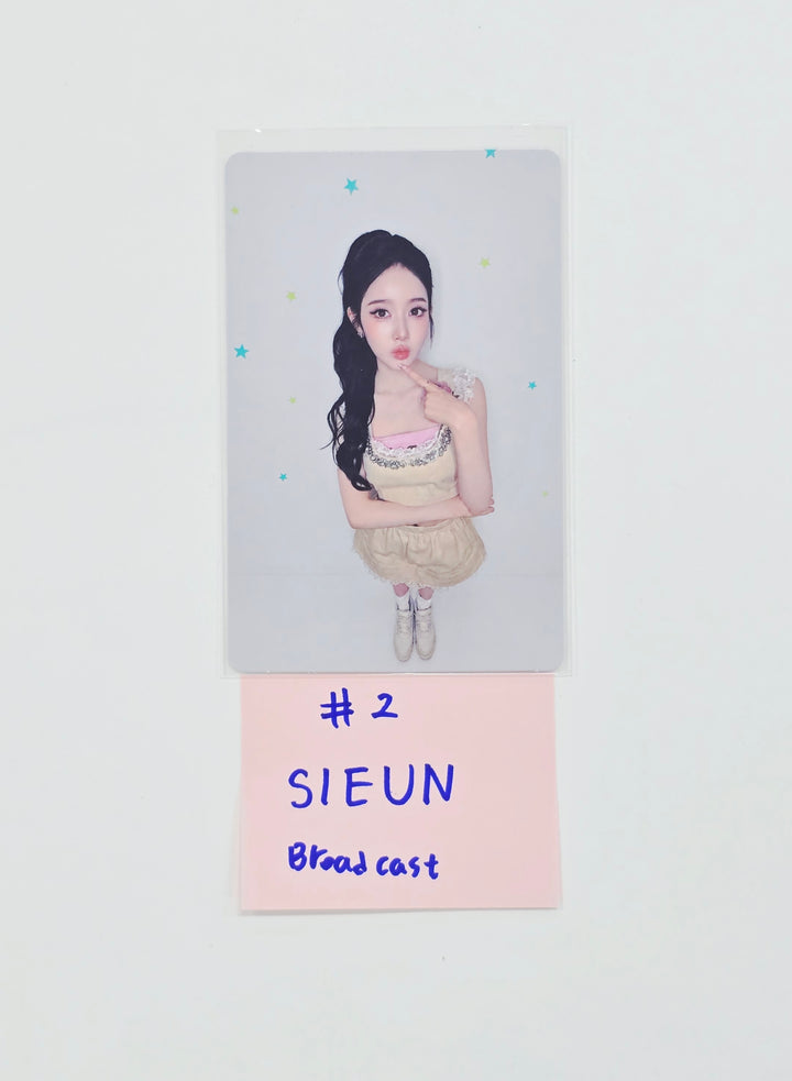 StayC "2:LOVE" - Broadcast Photocard [26.07.08]
