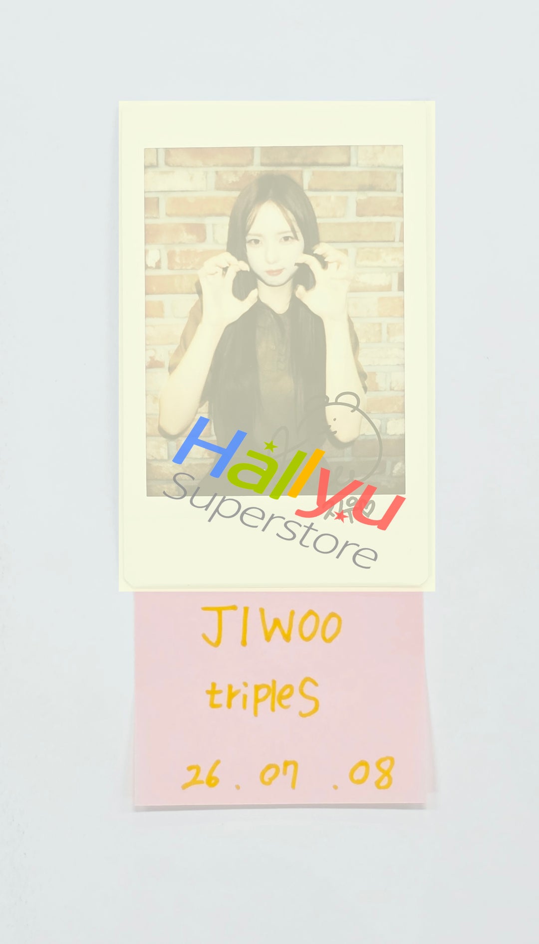 JiWoo (of TripleS) - Hand Autographed(Signed) Polaroid [26.07.08]
