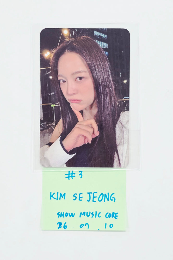 I.O.I "I.O.I : LOOP" - SHOW MUSIC CORE Broadcast Photocard [26.07.10]