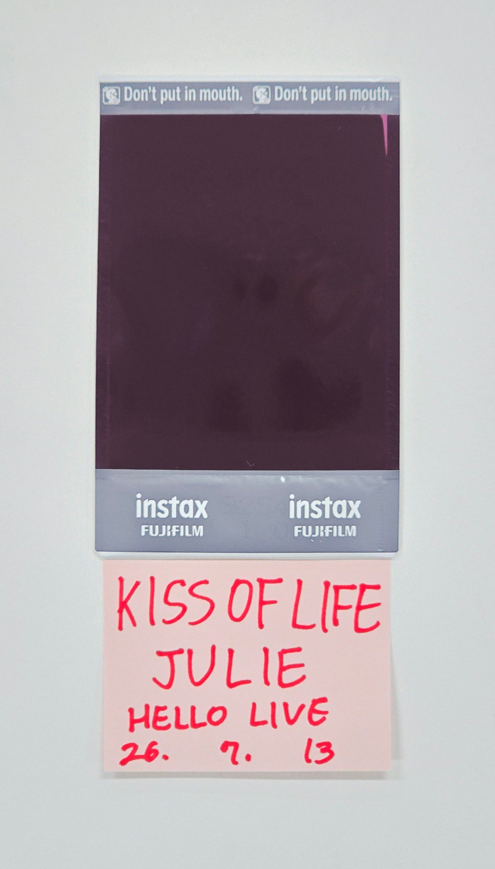 kissoflife 直筆ポラロイド ジュリー Hello LIVE JULIE (of Kiss of Life) - Hand Autographed(Signed) Polaroid [26.07