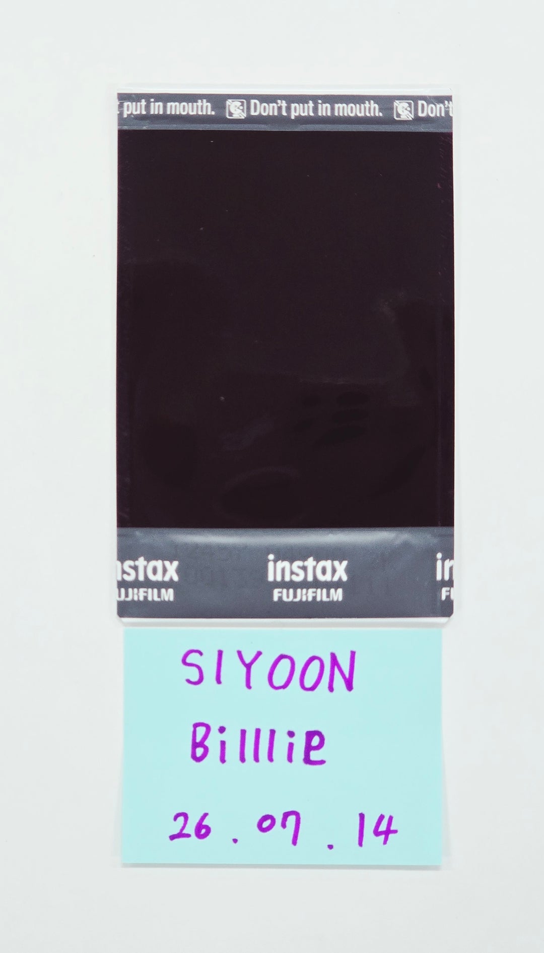 SIYOON (of Billlie) - Hand Autographed(Signed) Polaroid [26.07.14]