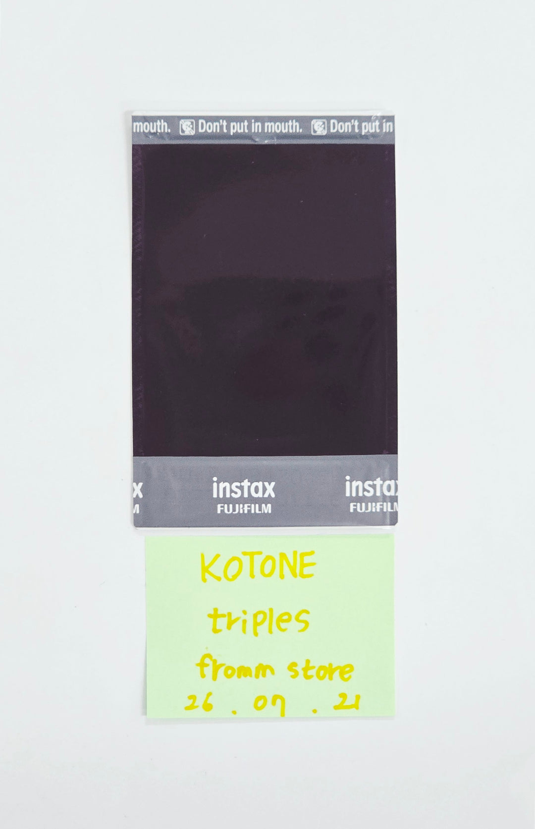 KOTONE (of tripleS) - Hand Autographed(Signed) Polaroid [26.07.21]