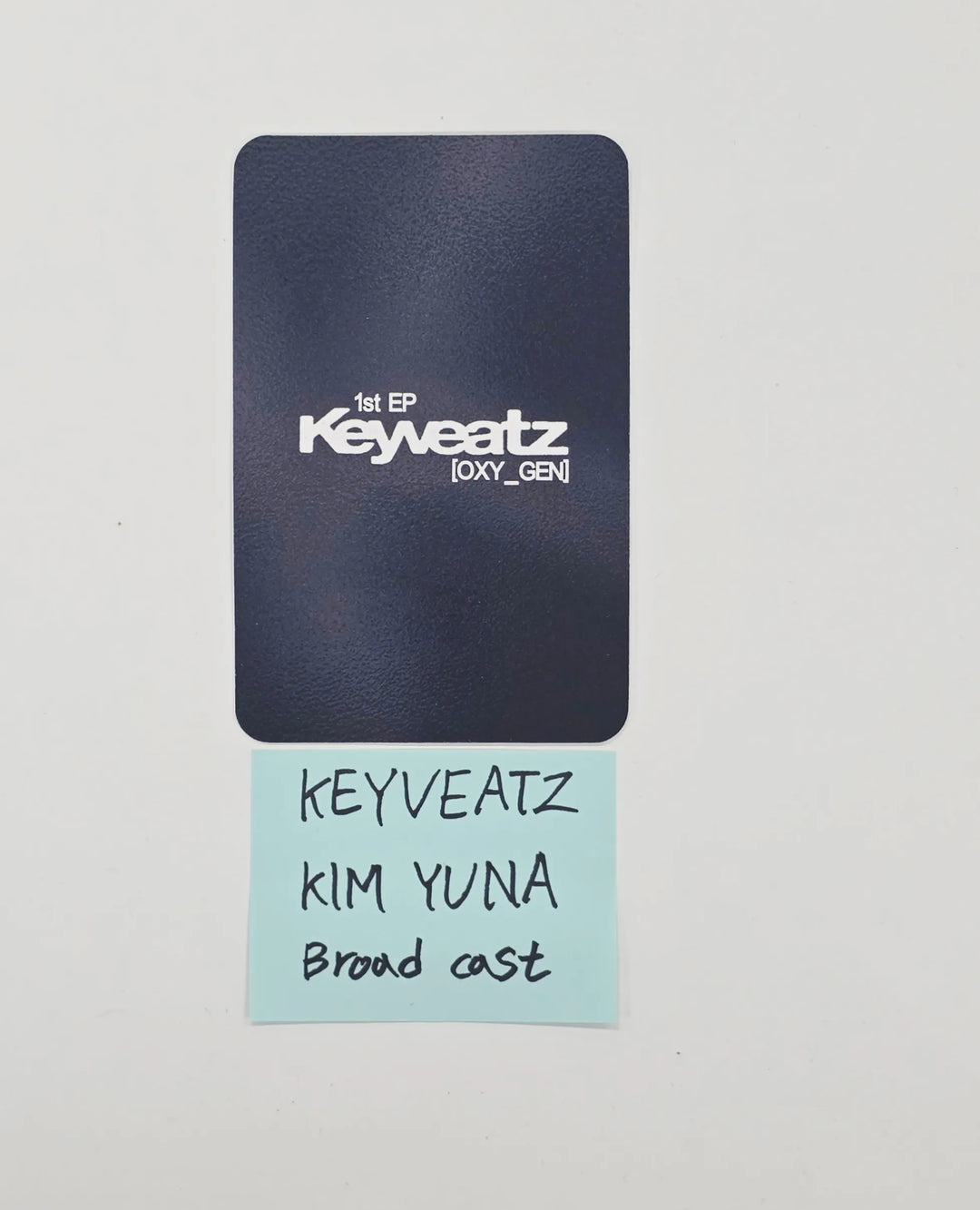 KIM YUNA (of Keyveatz) - Broadcast Photocard [26.07.28]