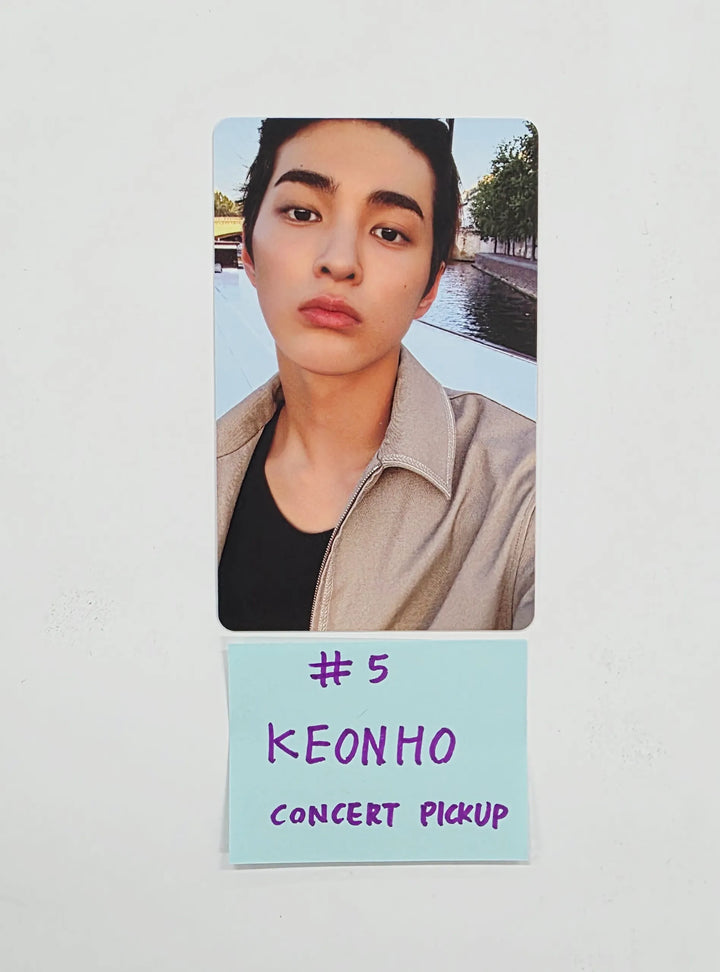 CORTIS - 2026 CORTIS Tour "PUT YOUR PHONE DOWN" Concert Pickup Photocard [26.07.28]