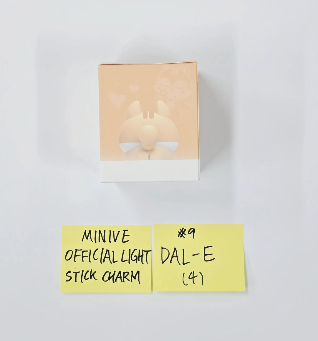 IVE - "Dive into Minive" POP-UP Store Official MD (1) [26.07.30]