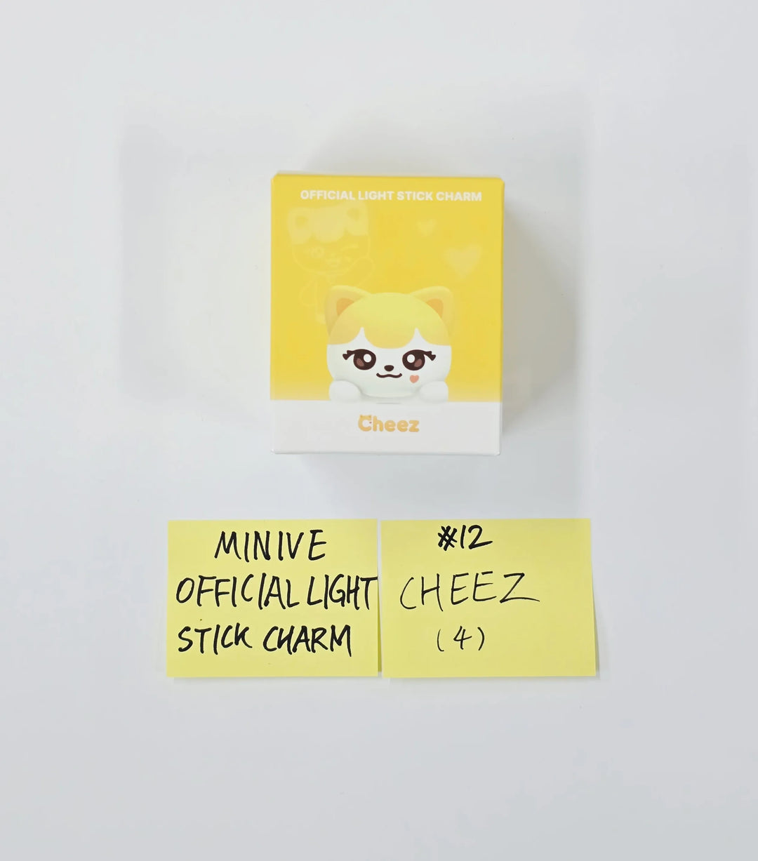 IVE - "Dive into Minive" POP-UP Store Official MD (1) [26.07.30]
