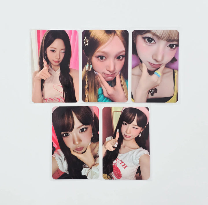 RESCENE "Pretty Girl" - Broadcast Photocard [26.07.30]