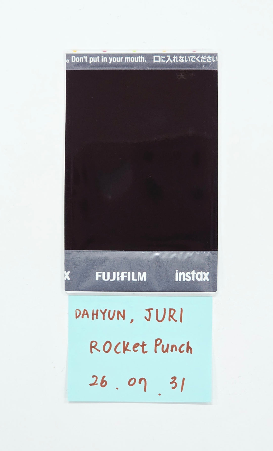 DAHYUN, JURI (of Rocket Punch) - Hand Autographed(Signed) Unit Polaroid [26.07.31]