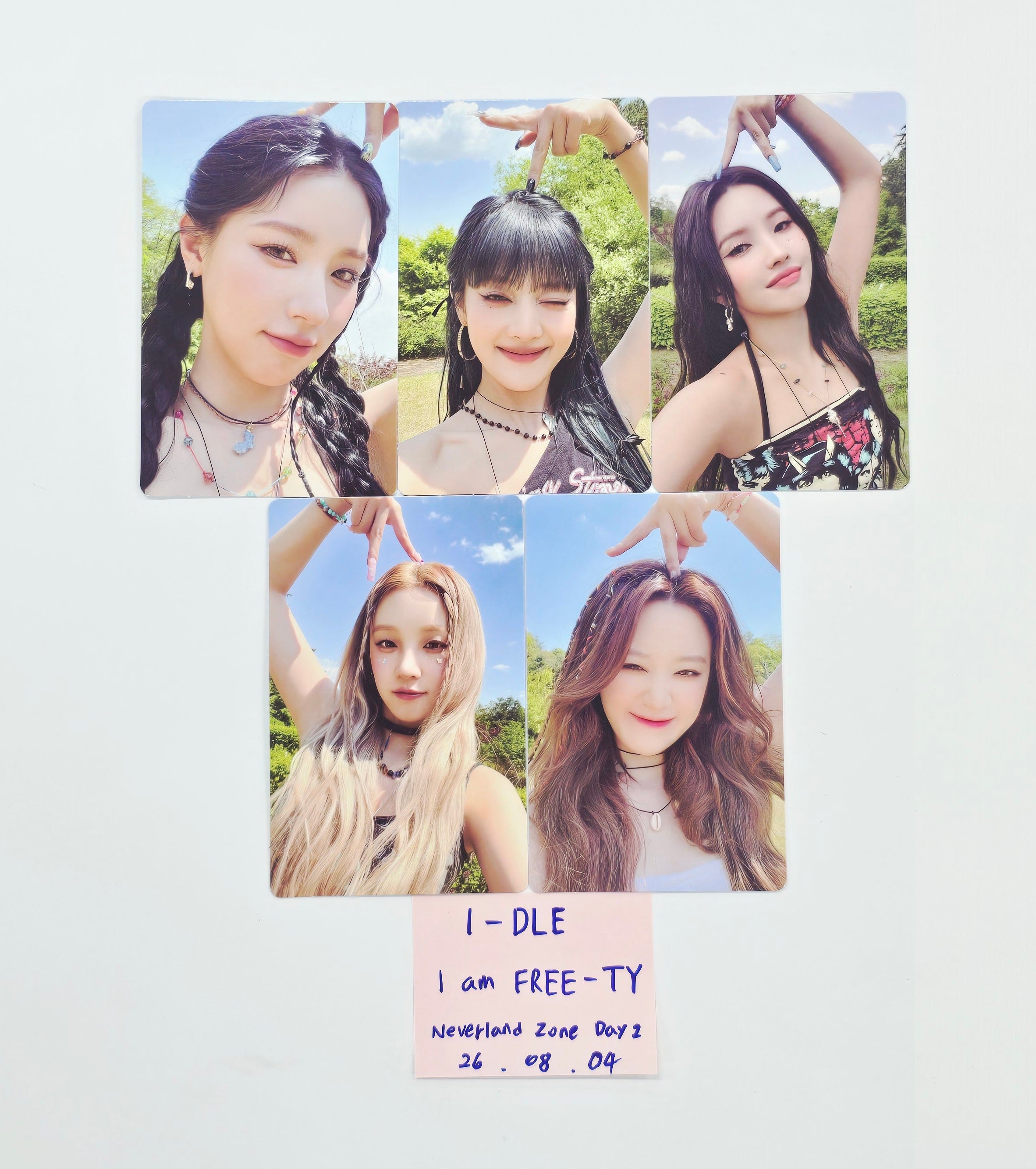 G)-Idle - HALLYUSUPERSTORE