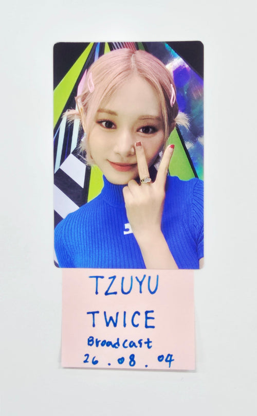 TZUYU (of Twice) "Talk that Talk" - Broadcast Photocard [26.08.04]