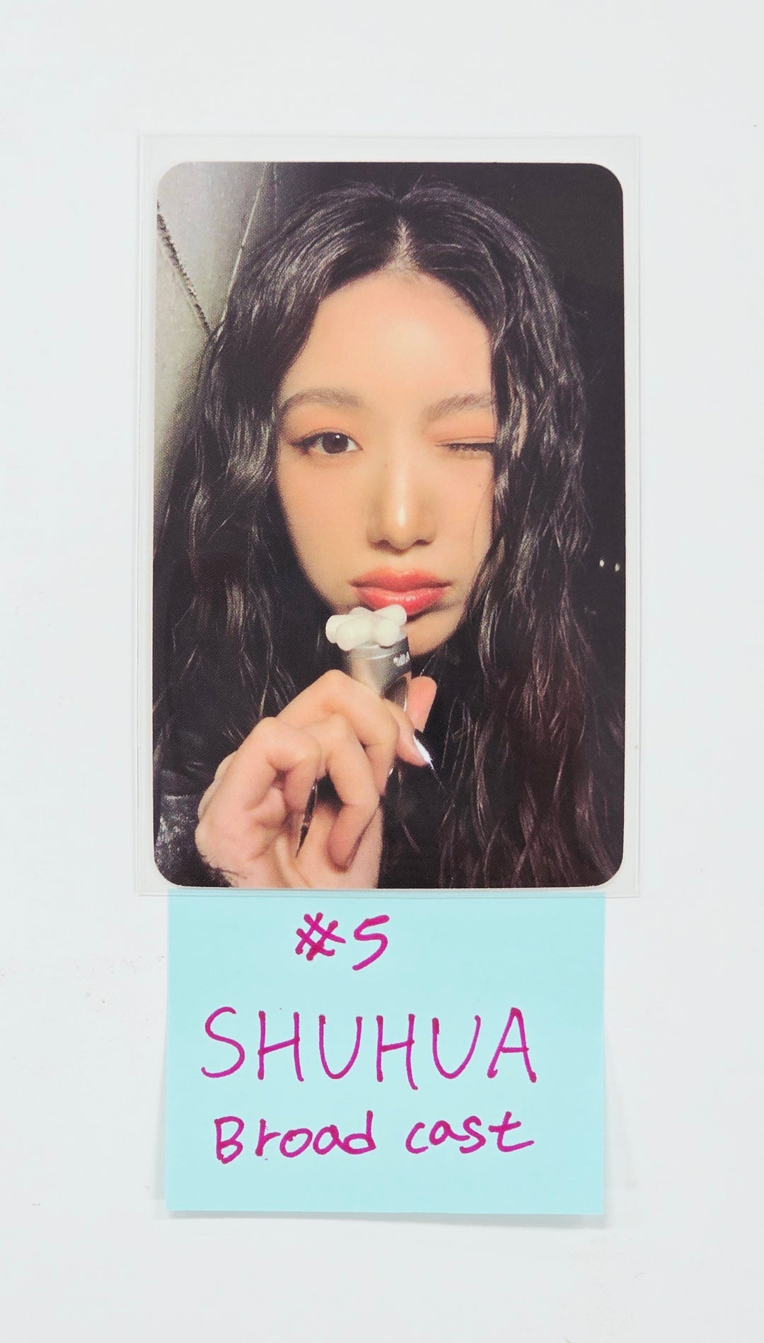 I-DLE "We made" - Broadcast MINI FANMEETING Photocard [26.08.05]