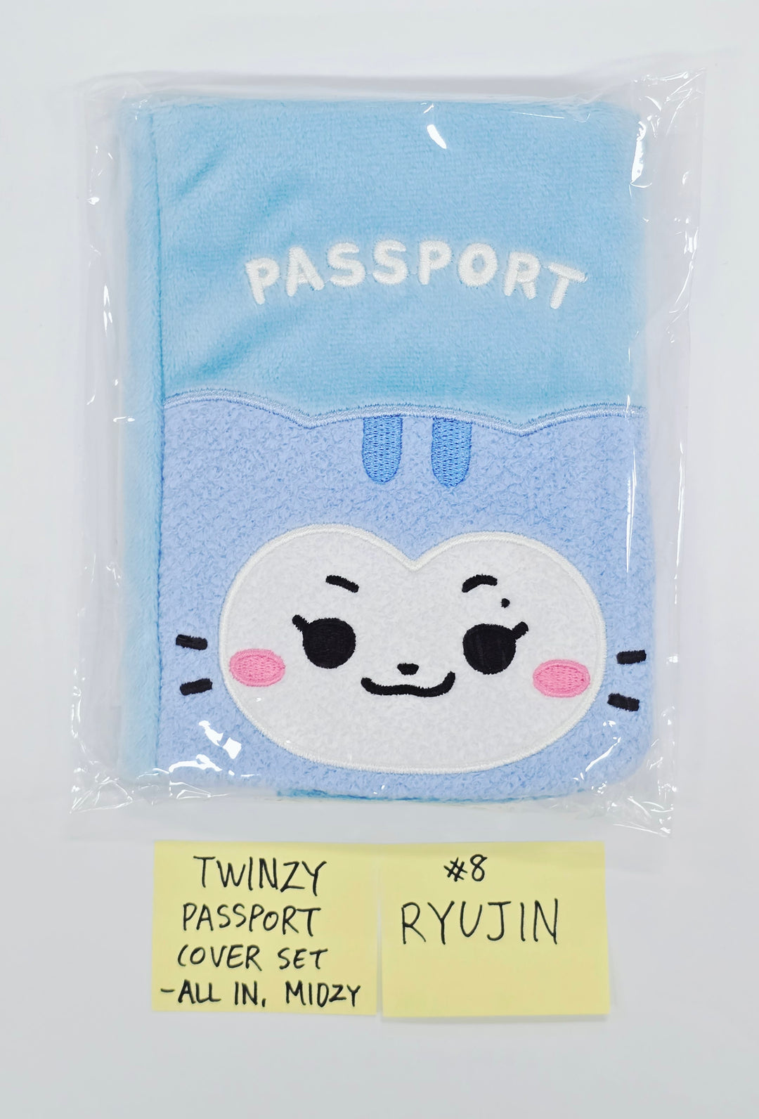 ITZY - ITZY 5th FanMeeting "All in, Midzy" POP-UP Store MD [26.08.07]