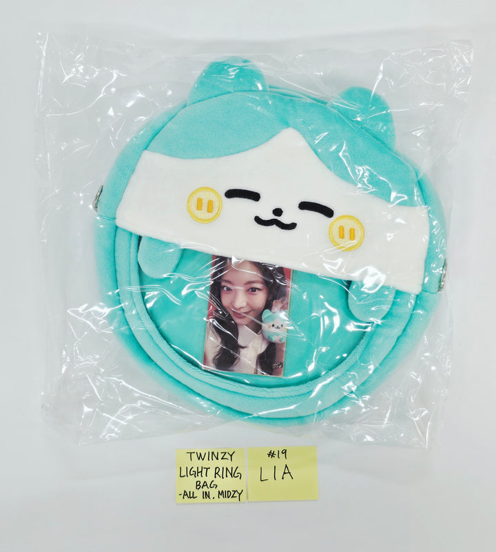 ITZY - ITZY 5th FanMeeting "All in, Midzy" POP-UP Store MD [26.08.07]