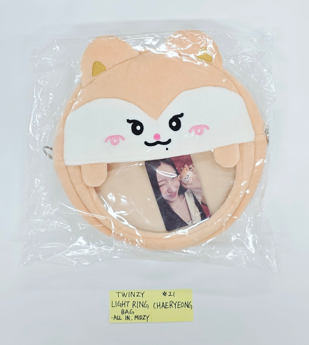 ITZY - ITZY 5th FanMeeting "All in, Midzy" POP-UP Store MD [26.08.07]