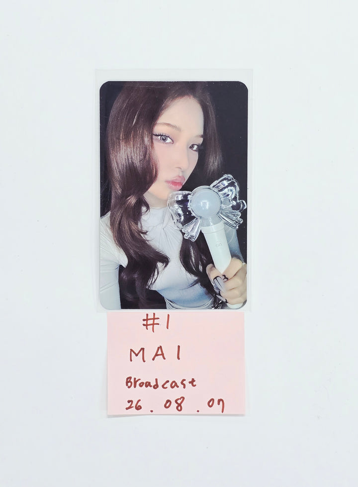 IZNA "METRONOME" - Broadcast Photocard (MAI,BANGJEEMIN,KOKO) [26.08.07]