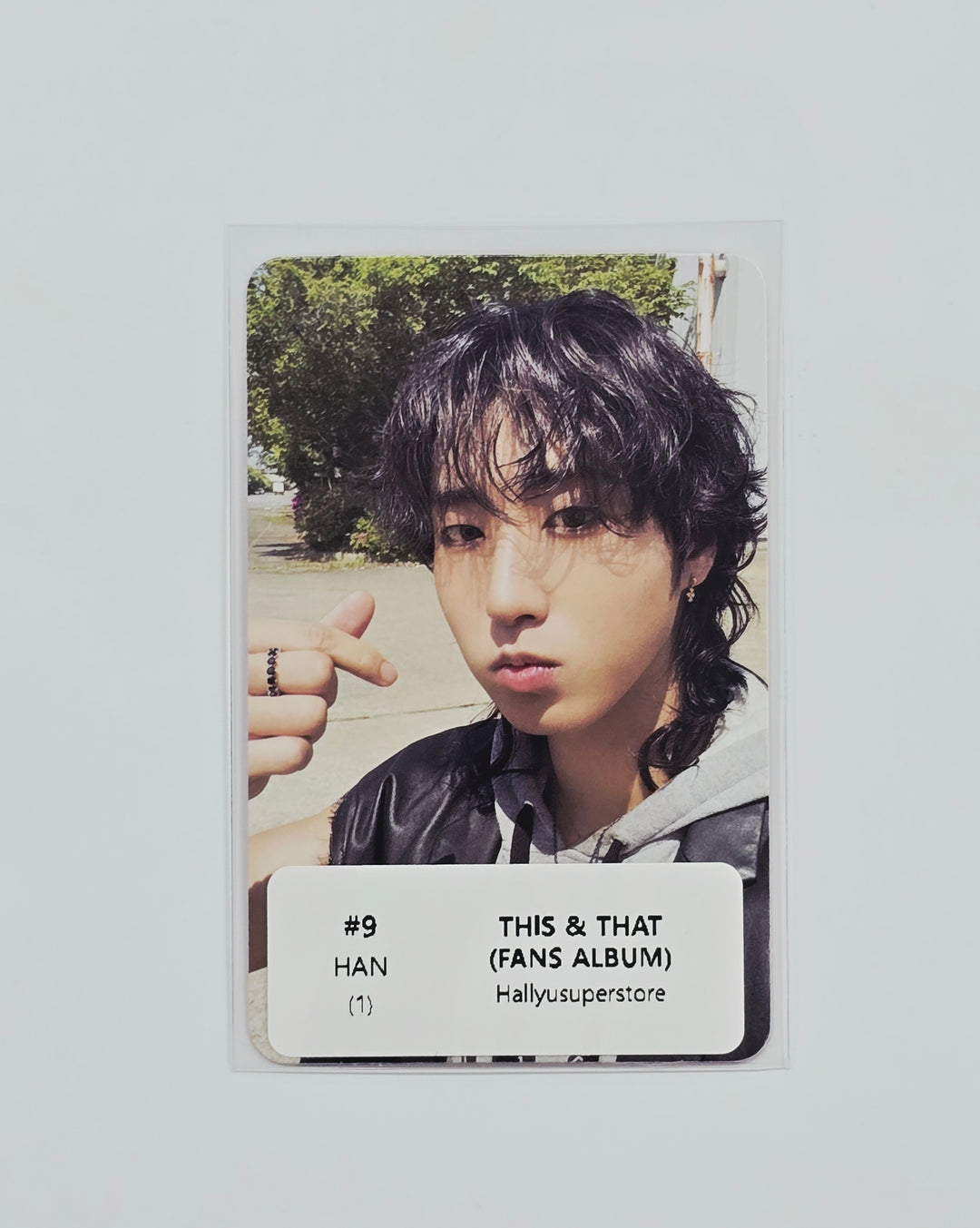Stray Kids "THIS &amp; THAT" - Official Photocard, Lenticular Photocard (FANS ALBUM Ver.) [26.08.11][Restocked 08/13]