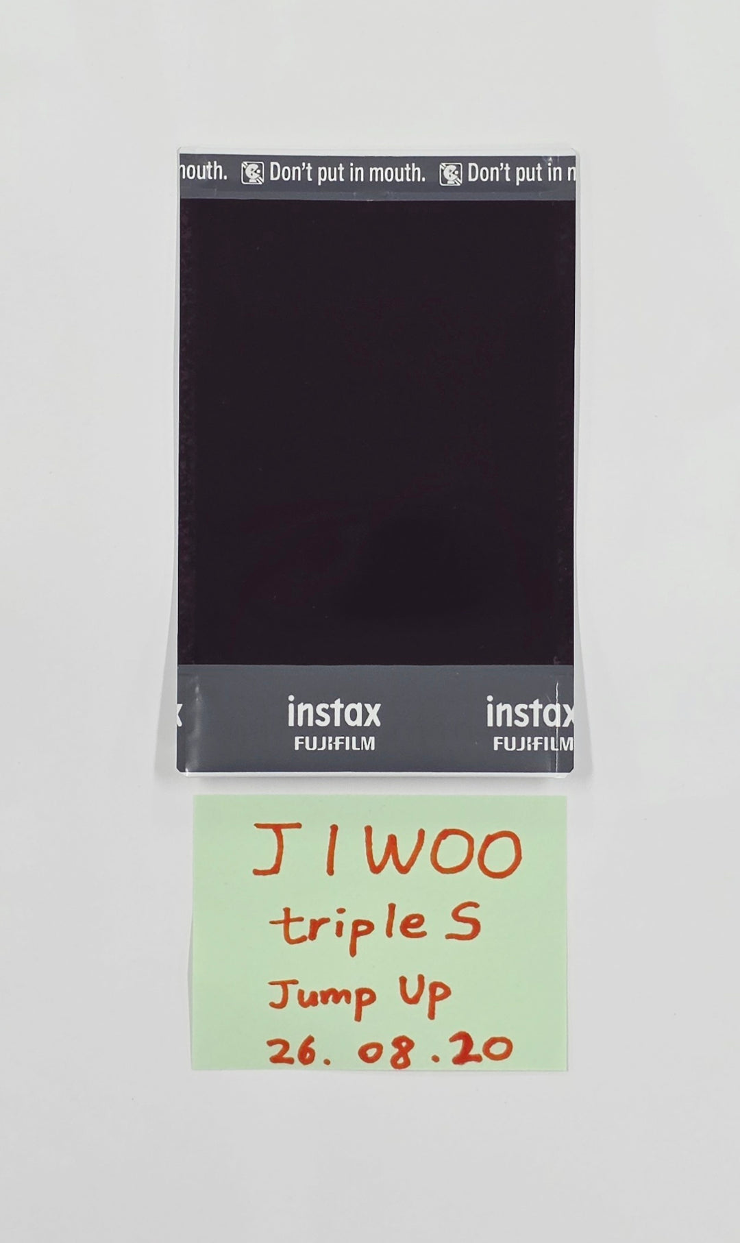 JiWoo (of TripleS) - Hand Autographed(Signed) Polaroid [26.08.20]