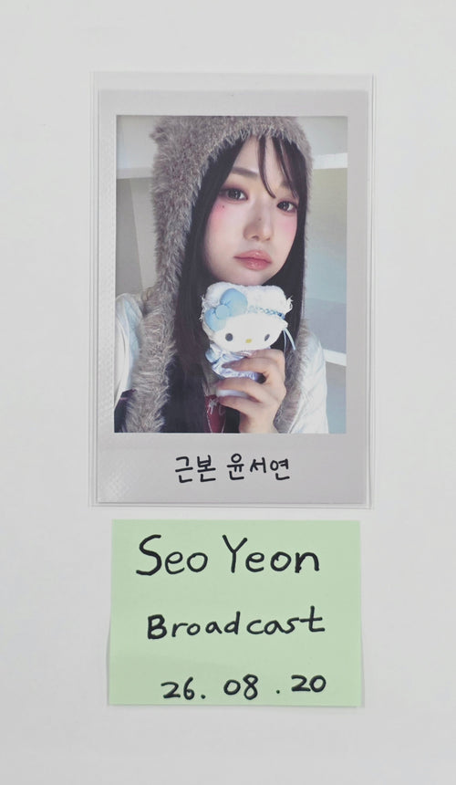 SEOYEON (of tripleS_msnz) - Broadcast Polaroide type Photocard [26.08.20]